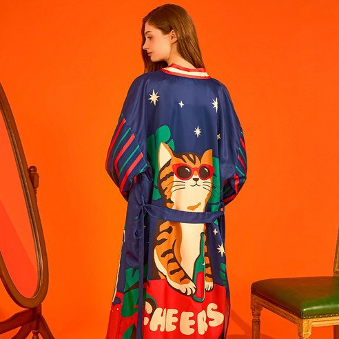 나만의 아늑한 휴식처, 위글위글 실키 로브로 완성하는 특별한 하루 위글위글가운