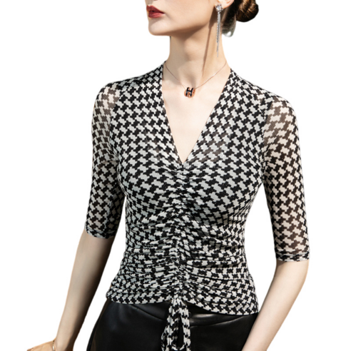 스타일과 편안함을 동시에! 라인댄스 실력을 업그레이드하는 마법 같은 티셔츠