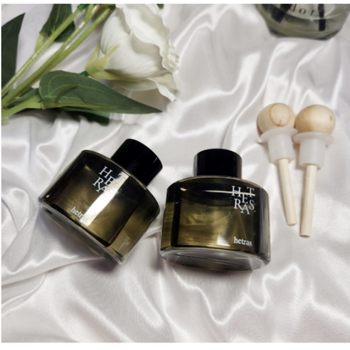 헤트라스 차량용 디퓨저 60ml x 2p 리본끈 선물세트, 호텔우드향, 1세트
