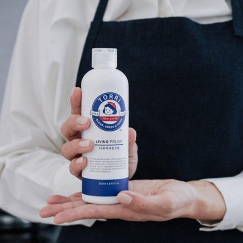 집안의 청결을 책임지는 다목적 세정제, 토리 리빙폴리쉬 토리리빙폴리쉬