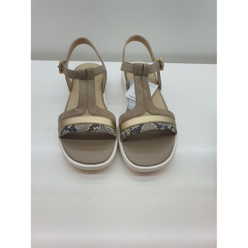 여름날의 산들바람처럼, 제옥스 쟐 샌들로 완성하는 우아한 발걸음