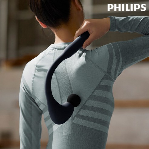 언제 어디서든 간편하게, 필립스 후크 마사지건 PPM7331로 뭉친 근육을 풀어보세요.