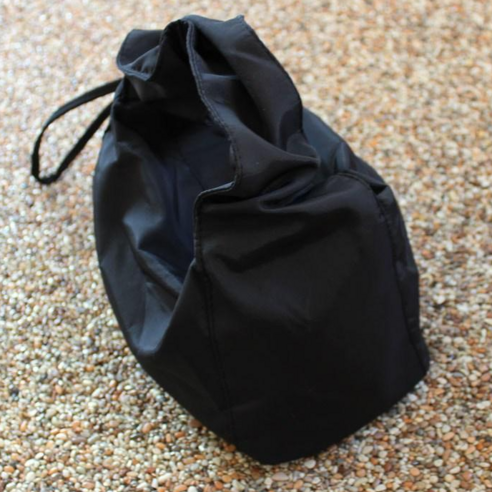 솜사탕처럼 달콤한 매력, 가볍고 사랑스러운 미니 토드백