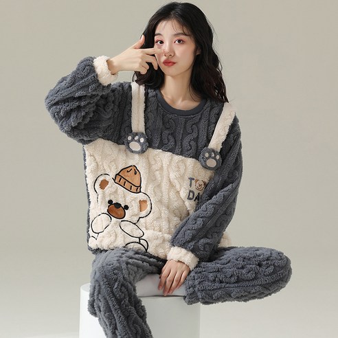 가을과 겨울 커플 잠옷