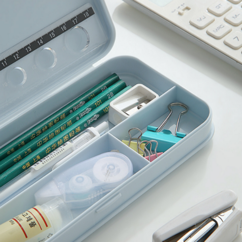 저스트겟 파스텔 심플 무지 새 학기 사각 필통은 디자인, 기능성, 품질, 내구성 모두 뛰어난 필통입니다.