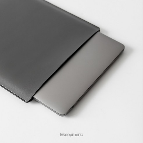 Ekeepment의 맥북 가죽 슬리브 파우치는 세련된 디자인과 뛰어난 보호 기능을 갖춘 고품질의 맥북 케이스입니다.