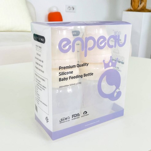 밤중 수유와 젖병 전쟁에서 해방! 앙뽀 실리콘 젖병으로 육아의 질을 높여보세요.