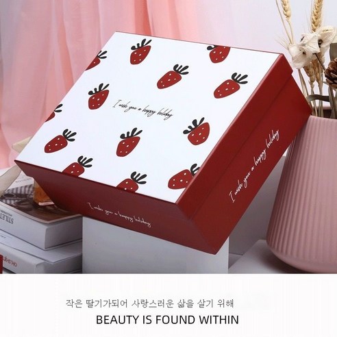 ZZJJC 딸기 인스풍 선물세트 시크한 생일 선물세트, 딸기 선물세트+봉지.., 12.5*12*5.7cm
