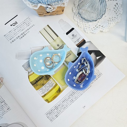 귀여움과 실용성을 겸비한 고래 도자기 소스볼