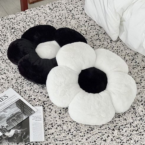 매력적인 꽃모양 디자인과 편안함으로 집을 밝고 개성적으로 꾸미세요.