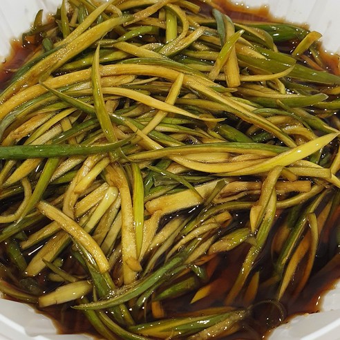 아삭함이 살아있는 마늘종 장아찌, 밥도둑일까? 솔직 담백 후기! 마늘쫑채