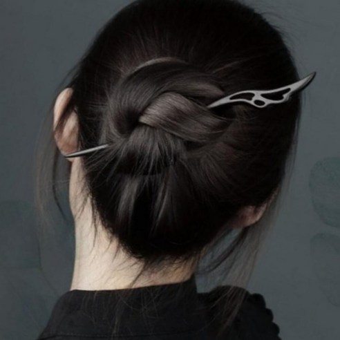 찰랑이는 머릿결, 단아한 매력 UP! 수공예 흑단나무 비녀로 완성하는 특별한 하루 비녀