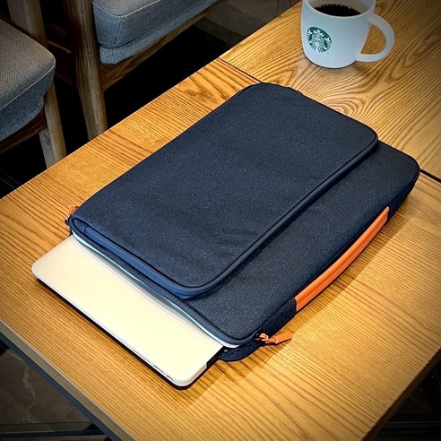 귀중한 노트북을 보호하고 스타일리시하게 운반するための 필수품