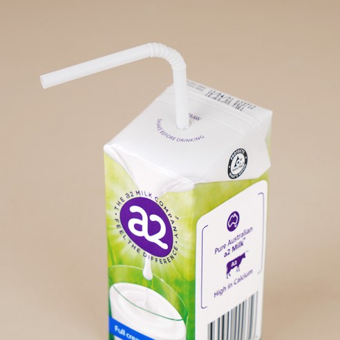 호주 프리미엄 a2 단백질 밀크 김태희 초지방목 우유는 흰우유의 맛과 종이팩 용기 타입으로 제공되며, a2밀크™ 1L 3개입도 함께 제공되어 풍부한 영양성분을 즐길 수 있는 제품입니다.