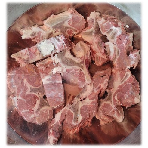 최상의 품질의 소 목뼈로 맛있고 건강한 요리 만들기