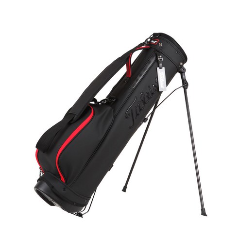 타이틀리스트 코어 에센셜 하프 스탠드백: 코스에서 스타일리시하게 탐험하세요