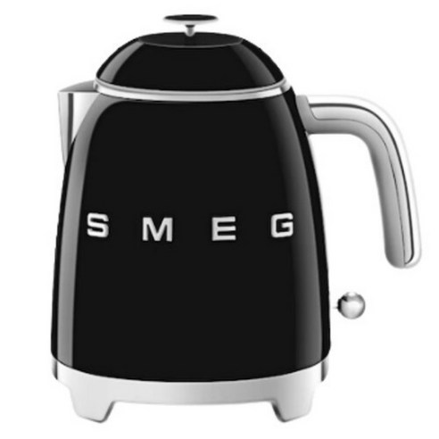 주방의 품격을 높이는 스메그 미니 전기포트 KLF05 블랙, 지금 바로 만나보세요!