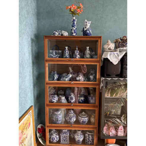 소중한 수집품을 아름답게 보관하고 진열하세요.