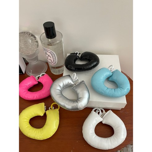 [당일출고] 패딩 쿠션 핸드폰 태그 홀더 스트랩, 실버, 1개