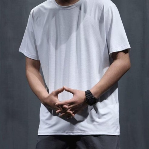 편안하고 스타일리시하며 가성비 뛰어난 남성용 운동 반팔 티셔츠