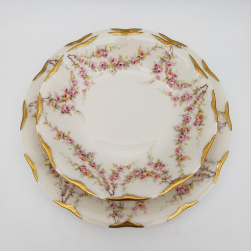 시간을 초월하는 우아함, 앤틱 하빌랜드 뉴욕 바레인 베리볼 세트