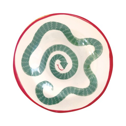 레티티아 후제 SNEAKY RED: 식탁에 스며드는 예술, 특별한 순간을 담다 레티티아후제