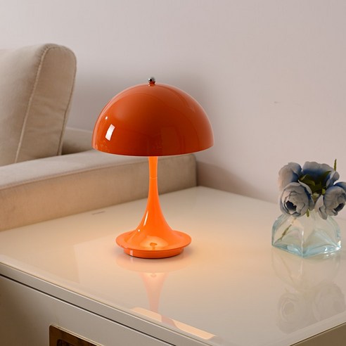 루이스 판텔라 포터블 터치 밝기조절 미니스탠드조명 무드등, 오렌지-무선충전식