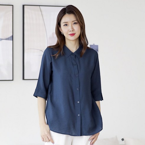 세련된 여성을 위한 필수품: 데일리 인견 정장 블라우스