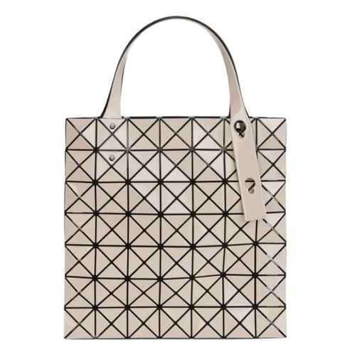 바오바오 ISSEYMIYAKE BB28AG04740 프리즘 베이직 토트백 베이지 7X7