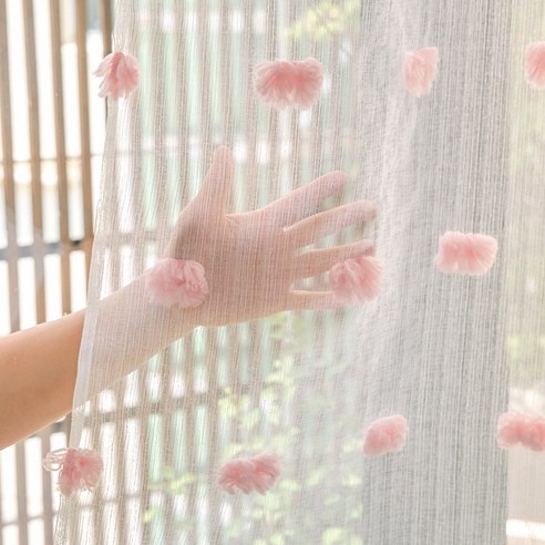 햇살을 머금은 우아한 공간의 완성, 블루베리 레이스 아일렛 커튼