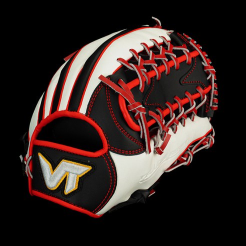 넓은 외야, 스톰 볼트 글러브와 함께 마음껏 누비세요!