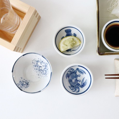 일본 감성, 5점 만점의 달토끼 소스 종지로 특별한 식탁을 완성하세요!