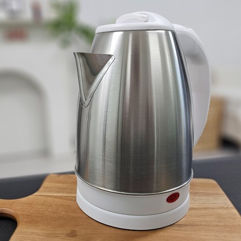 9,800원의 행복! 스테인리스 무선 전기포트로 주방의 품격을 높이세요!