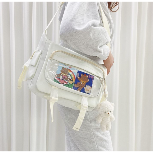 스타일과 실용성을 모두 갖춘 완벽한 학생 가방