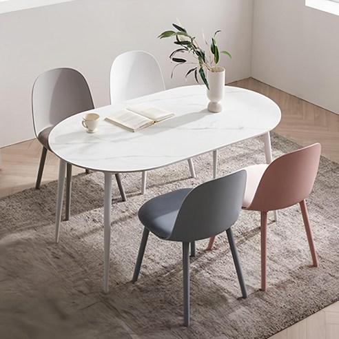 우리 집 식탁, 단순한 가구를 넘어선 행복의 공간으로 세라믹원형식탁