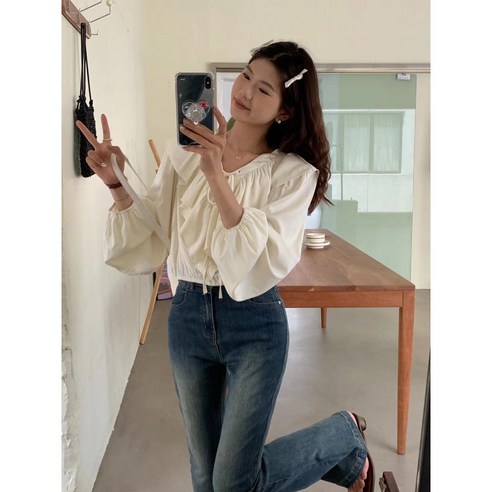 [#자체제작]에스타 러플 크롭 블라우스