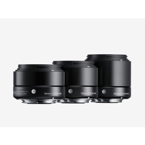 고성능 미라레스 카메라 전용 렌즈인 시그마 30mm F28 DN은 스냅 촬영과 포트레이트에 최적화된 고화질 렌즈입니다.