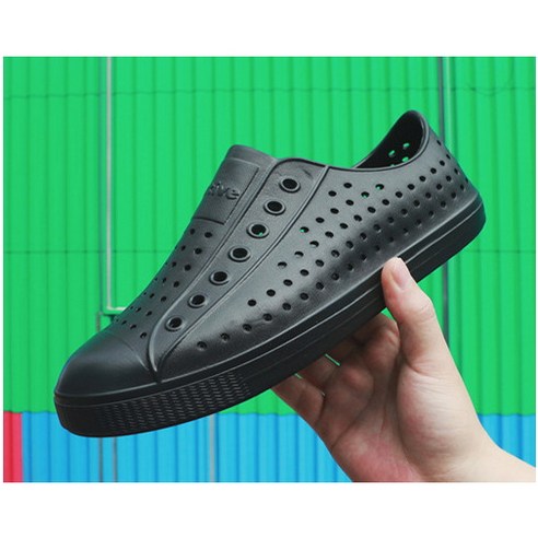 장마철부터 물놀이까지, 편안함과 안전함을 모두 갖춘 아쿠아 ******온