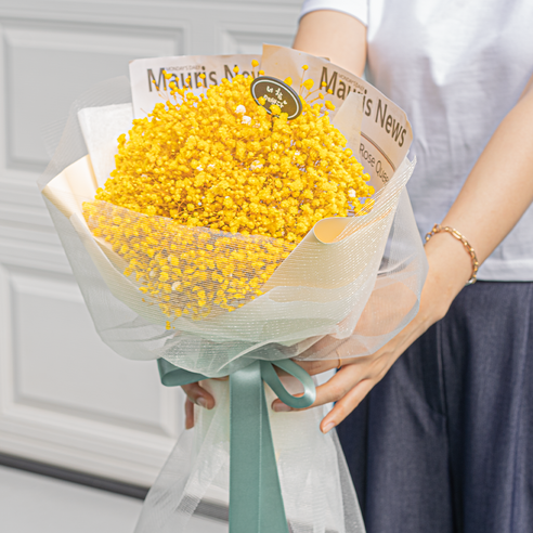 영원한 시간의 아름다움을 담은 '1000일 동안' 보존화 안개꽃다발