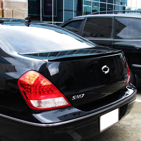 차량의 성능과 미관을 한 단계 업그레이드하는 위모브 리어스포일러