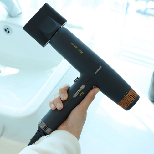 당신의 건강한 머리카락을 위한 솔루션: 플러스에어 H20 항공모터 헤어 드라이기