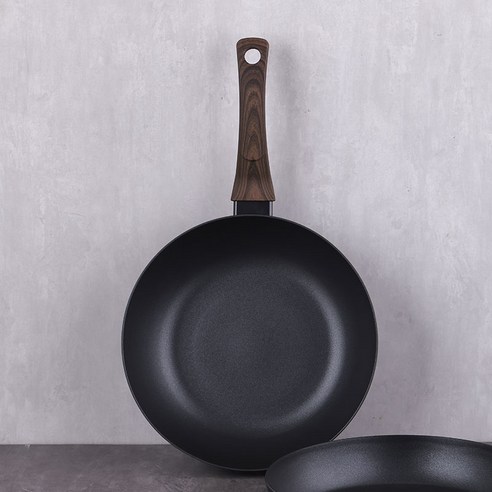 블랙시크 프라이팬 세트: 주방에 스타일을 더하고, 요리의 즐거움을 높이다.