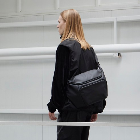 스타일과 편리함을 한번에! 마테마틱 타오 M30 메신저백 크로스백