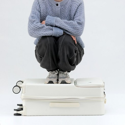 세계일주를 쉽게 하세요: YANGTA 확장형 캐리어로 여행 가방을 최소화하세요