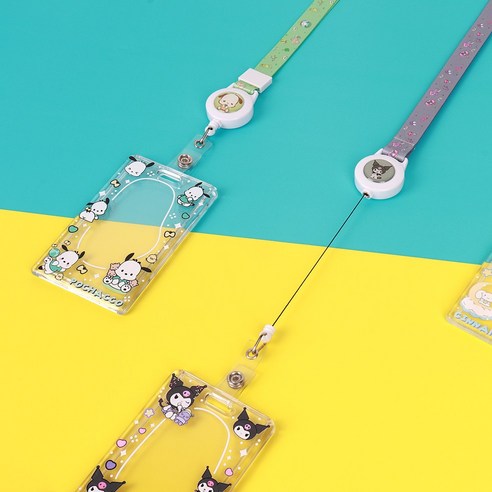 귀여움과 실용성을 갖춘 산리오 포카홀더