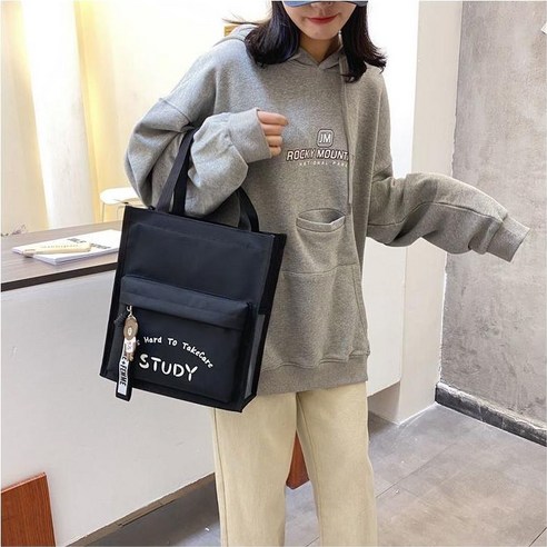 실용성과 스타일을 겸비한 완벽한 신발 주머니