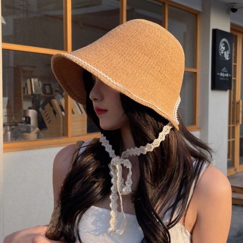 햇빛 아래 당당하게! 스타일과 자외선 차단, 두 마리 토끼를 잡는 비법 기안장예은모자