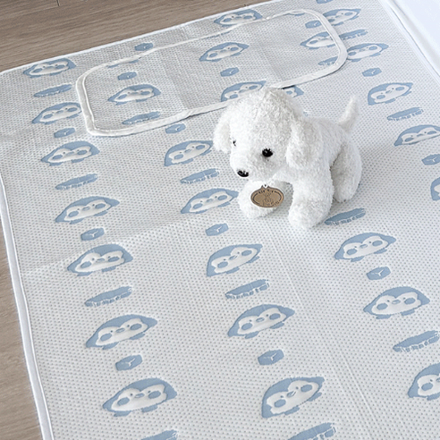 릴리패브릭 냉감패드로 아이에게 시원하고 건강한 여름을 선물하세요.