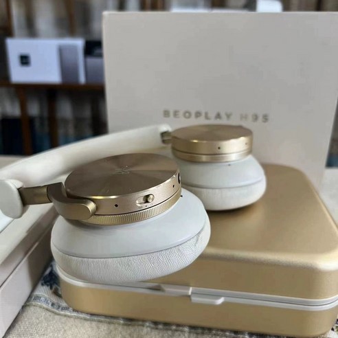 베오플레이 HX: 일상에 스며드는 프리미엄 사운드의 향연 뱅앤올룹슨