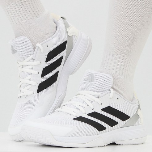 코트 위를 빛낼 우리 아이의 꿈, 아디다스 키즈 테니스화 올코트용 아디다스키즈신발